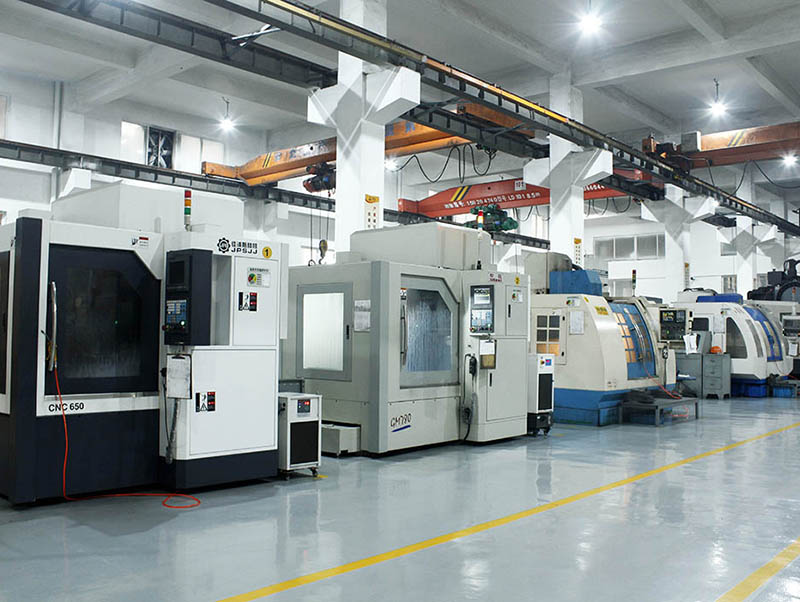 台前模具制造-07