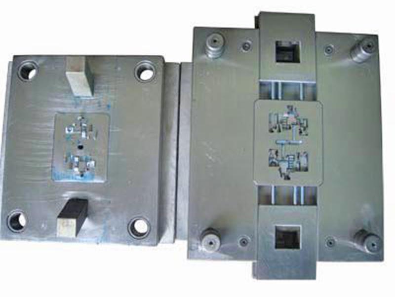 台前精密塑料模-01